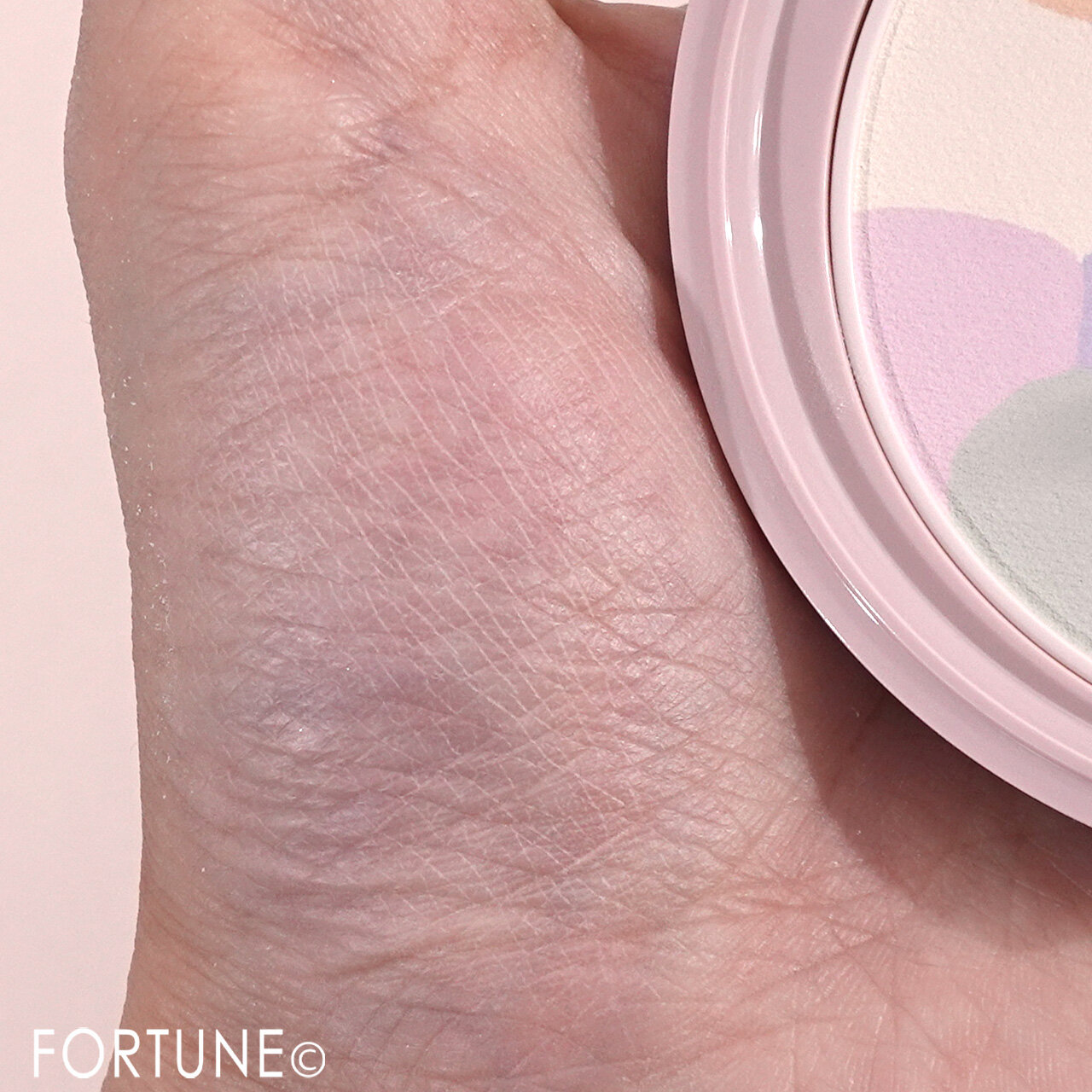 CANMAKE（キャンメイク）　『マシュマロフィニッシュパウダー ～Abloom～』