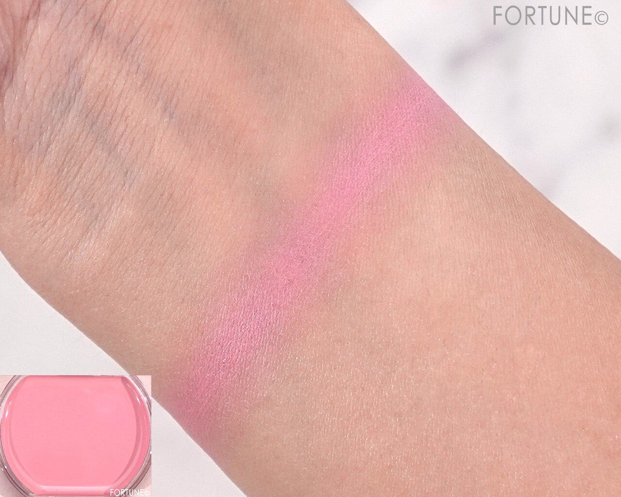 CANMAKE（キャンメイク）　『クリームチーク』　23 キューピッドピンク　