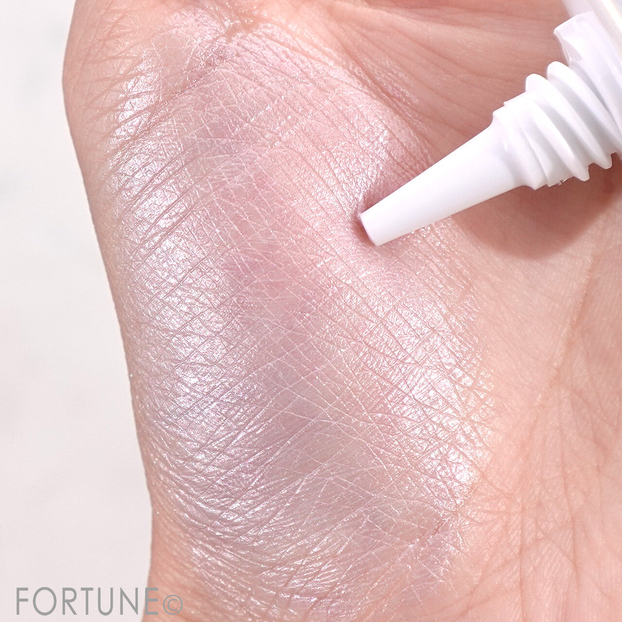 CEZANNE　セザンヌ グロウスキンベース　ラベンダーグロウ