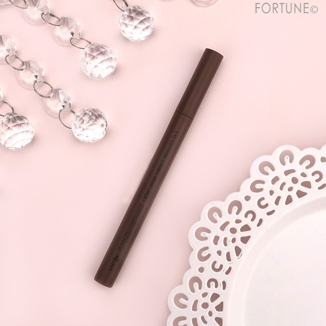 ettusais　エテュセ アイエディション （スキニーブロウライナー）