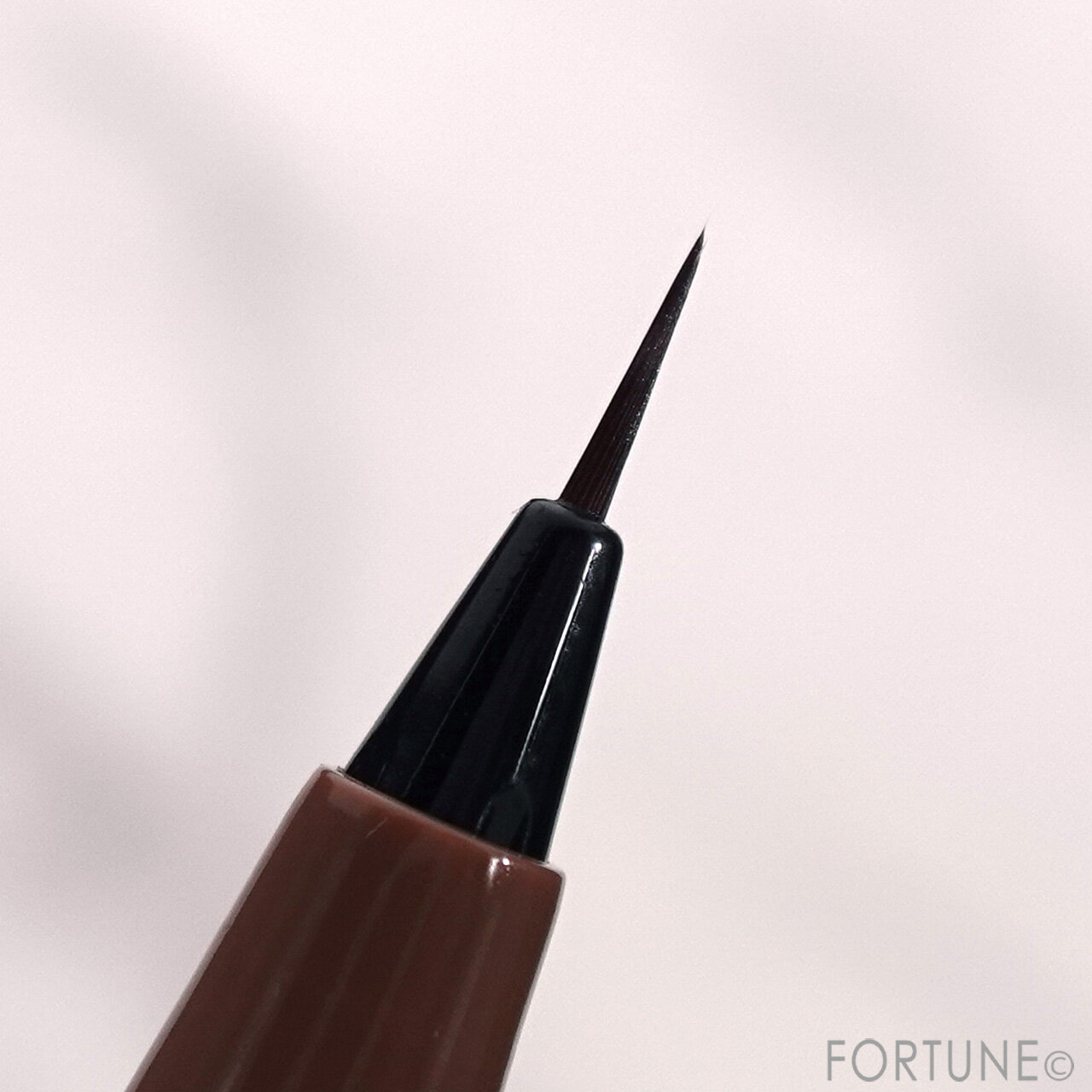 ettusais　エテュセ アイエディション （スキニーブロウライナー）