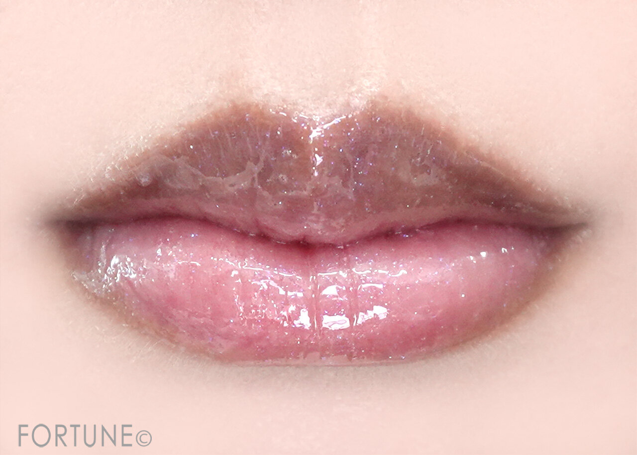 Visée　ヴィセ エッセンス リッププランパー　限定新色