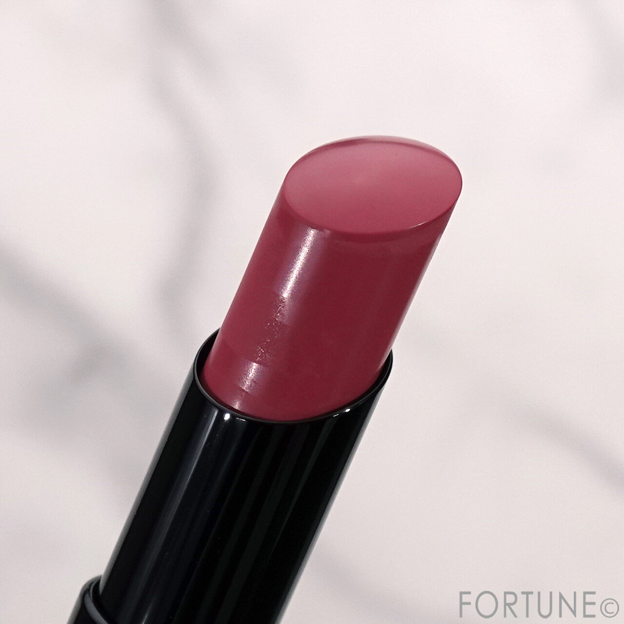 Visée　ヴィセ ネンマクフェイク ルージュ