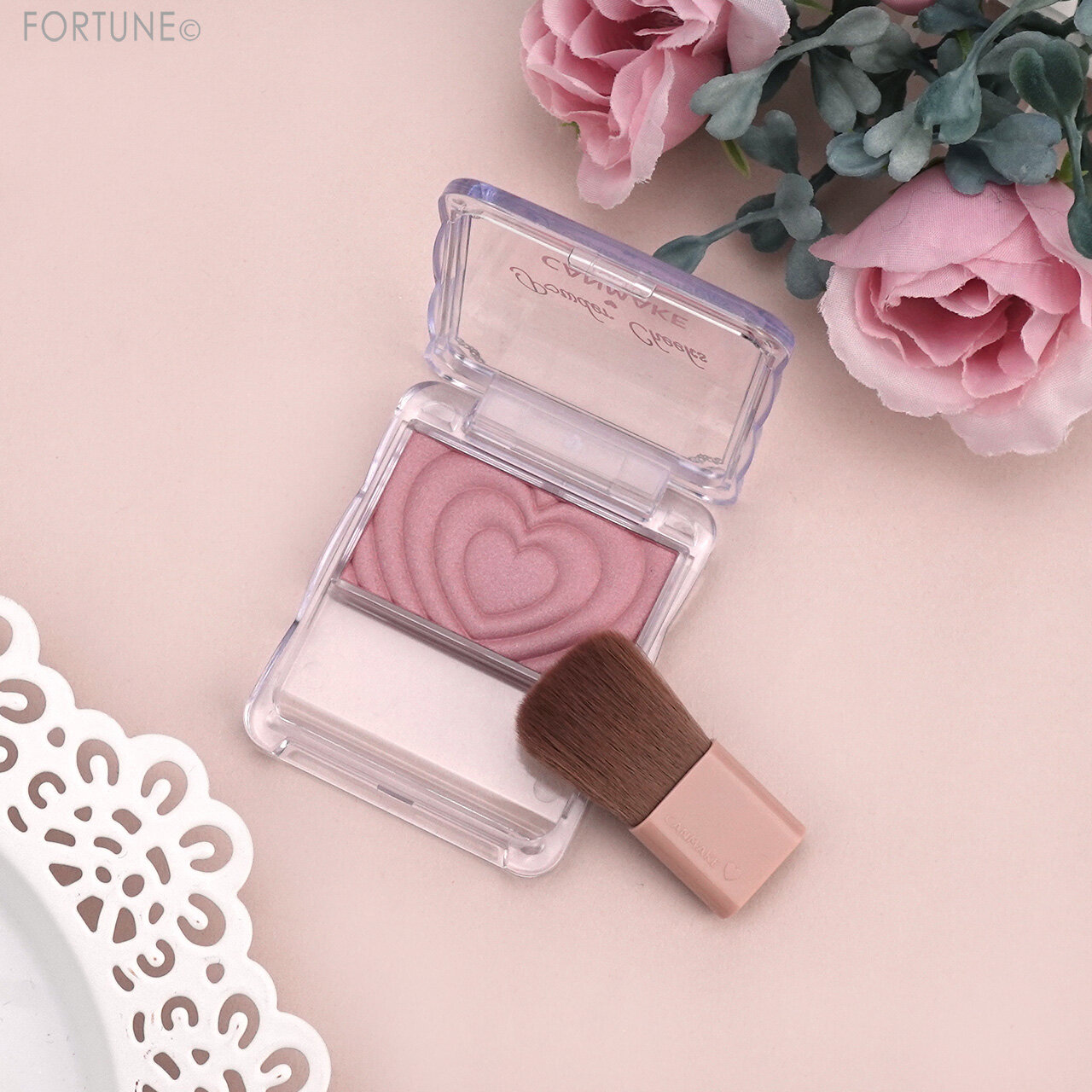 CANMAKE（キャンメイク）　パウダーチークス