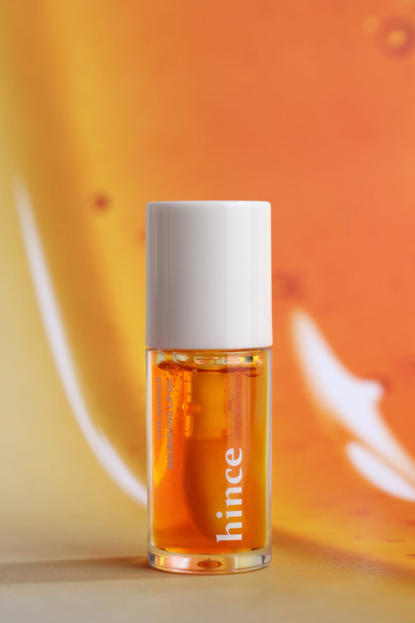 hince（ヒンス）　『ビタナリッシングリップオイル』 