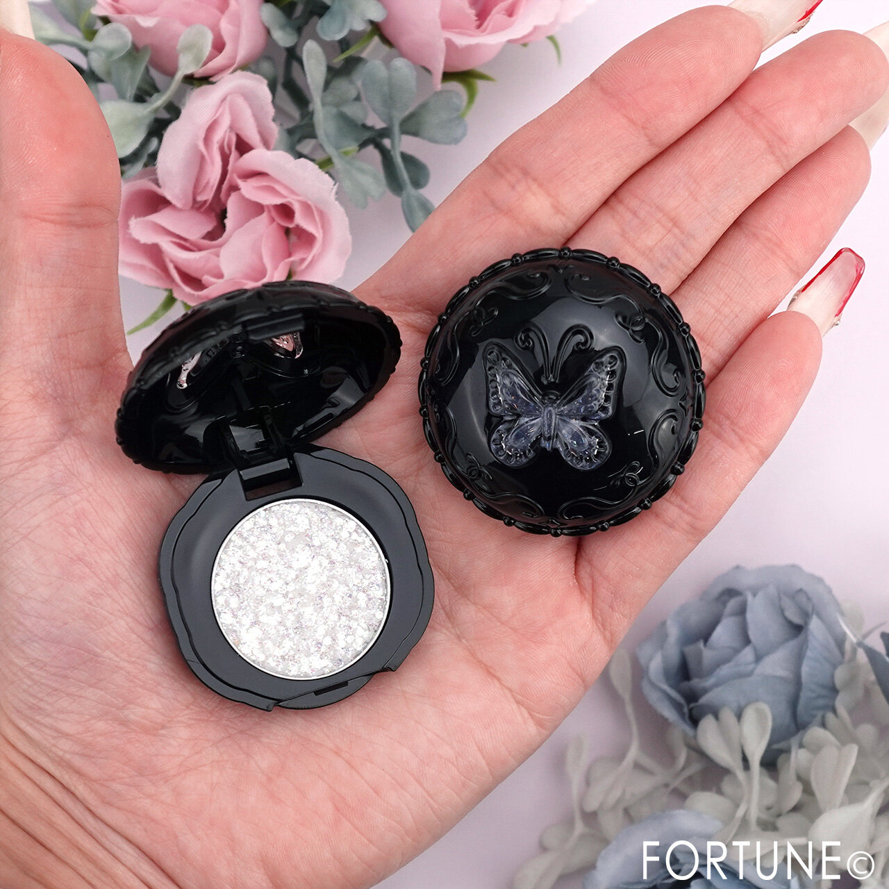 ANNA SUI（アナ スイ）｜グリッター アイカラー