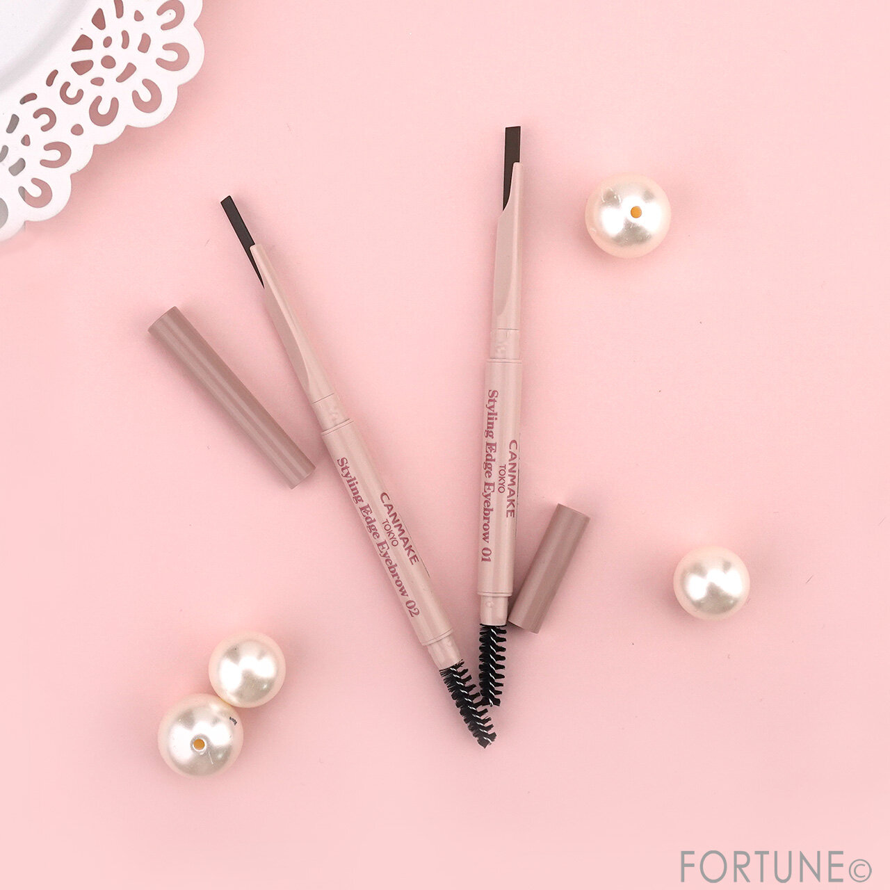 キャンメイク）　『スタイリングエッジアイブロウ』　