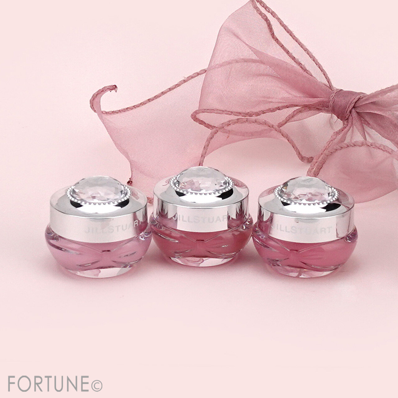 JILLSTUART Beauty（ジルスチュアート ビューティ）　ジルスチュアート　メロウピーチティー／ダージリンティー／ベリーローズヒップティー　リップマスク