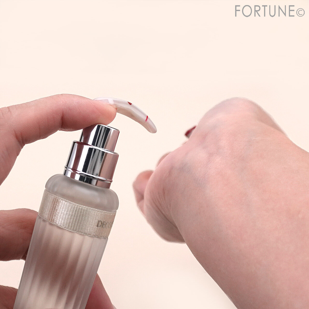 DECORTÉ（コスメデコルテ）　『コスメデコルテ　キモノ ミモザ オードトワレ』