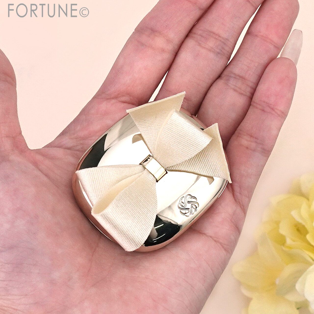 DECORTÉ（コスメデコルテ）　『コスメデコルテ　キモノ ミモザ　ソリッドパフューム』