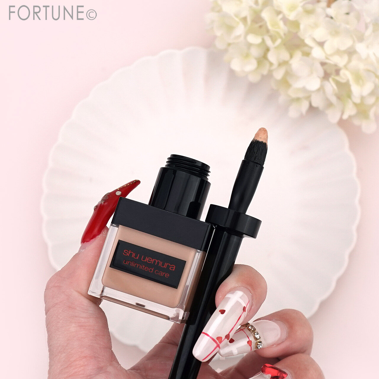 shu uemura（シュウ ウエムラ）　『アンリミテッド ケア フェイス カリグラフィー』