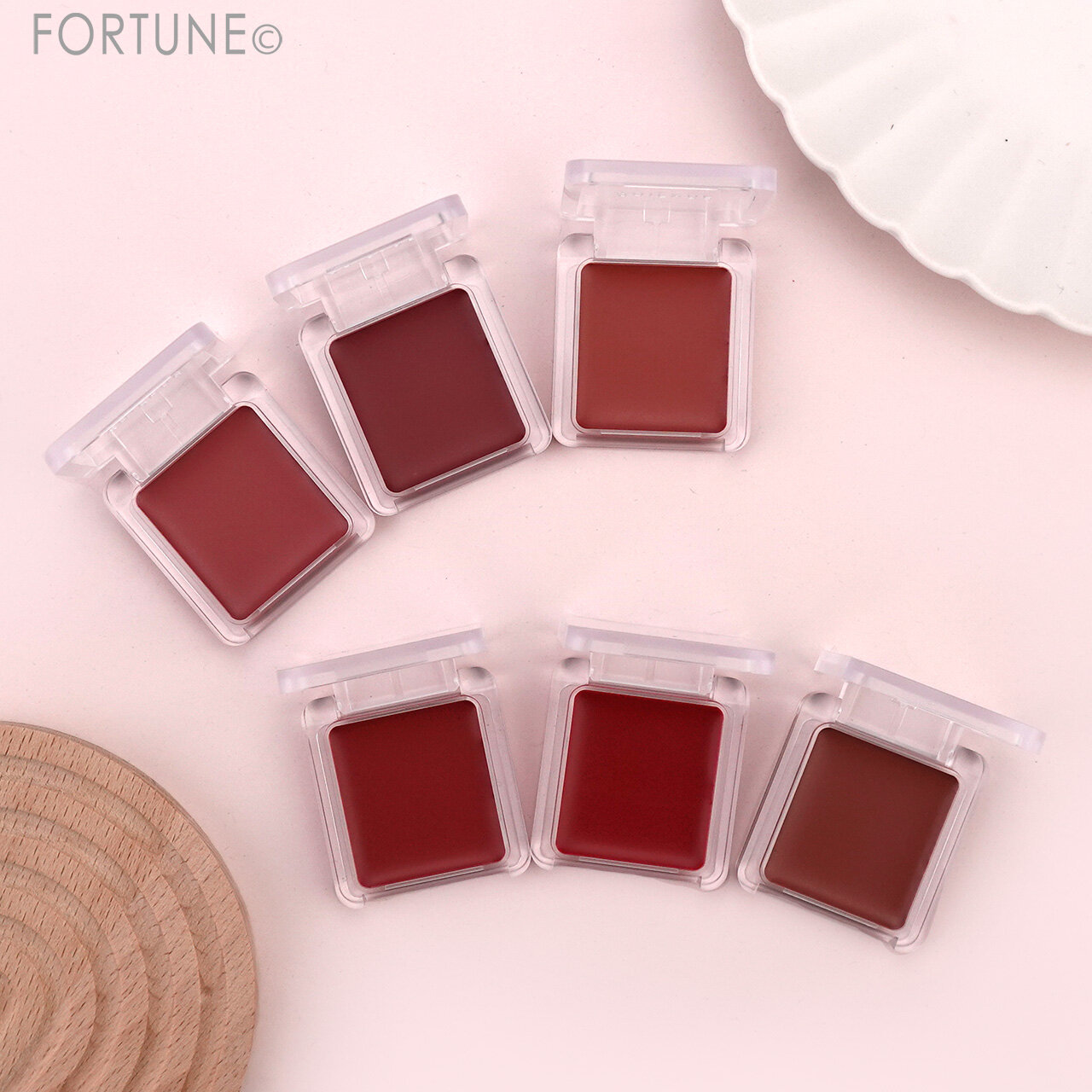 ちふれ　2025年春夏新作コスメ　『ちふれ リップ ＆ チーク バーム』