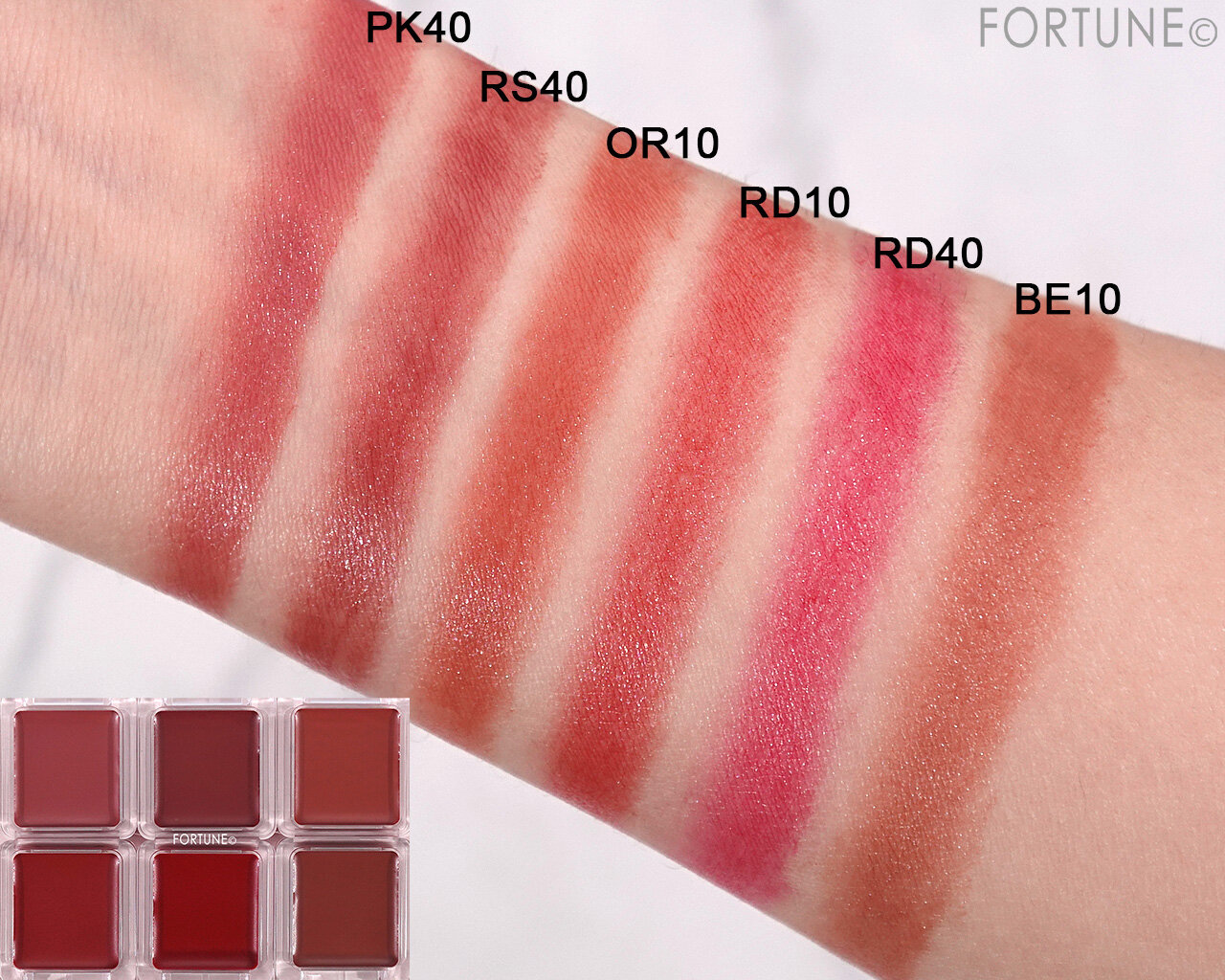 ちふれ　『ちふれ リップ ＆ チーク バーム』　PK40　RS40 　OR10　RD10　RD40　BE10　　