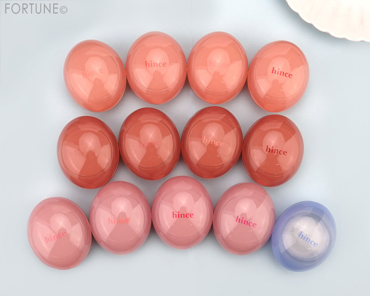 hince（ヒンス）　『ロウグロウデューイーボール』