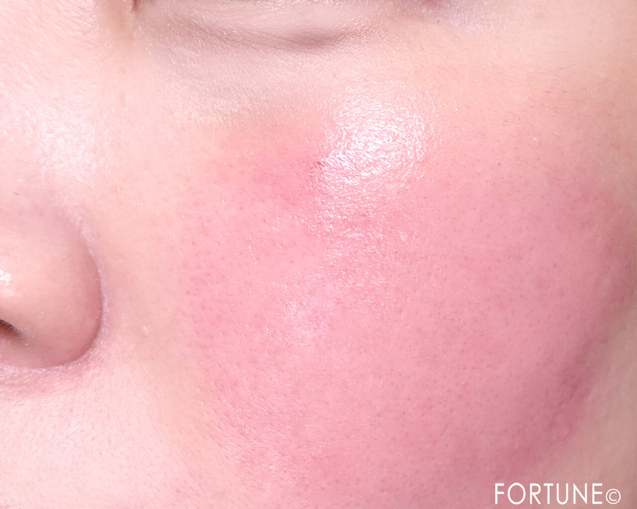 hince（ヒンス）　『ロウグロウデューイーボール』　スウォッチ