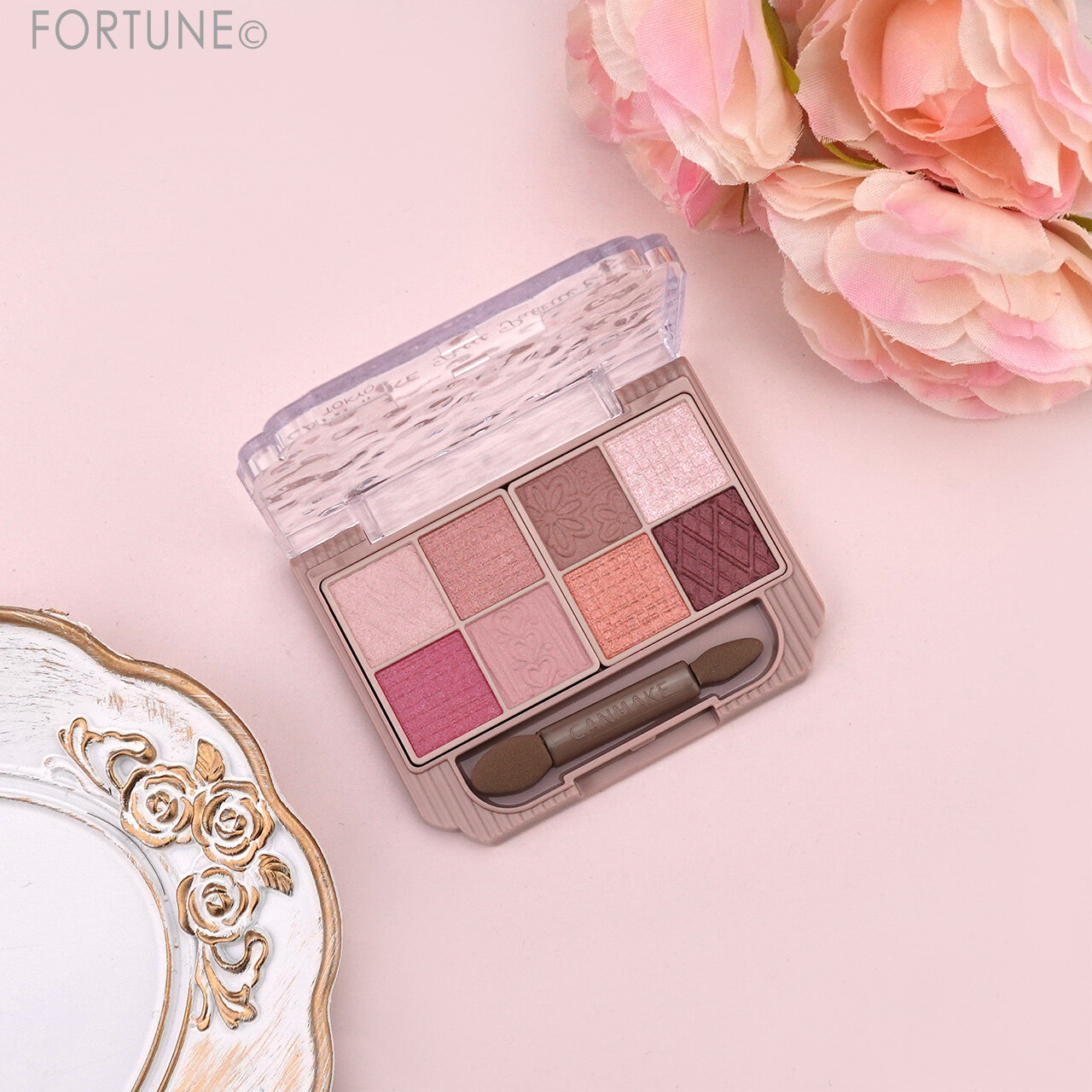 CANMAKE（キャンメイク）　キャンメイク　プティパレットアイズ