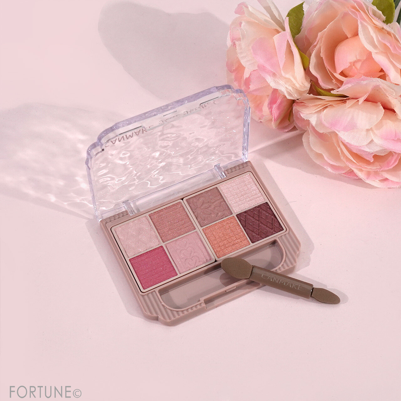 CANMAKE（キャンメイク）　キャンメイク　プティパレットアイズ