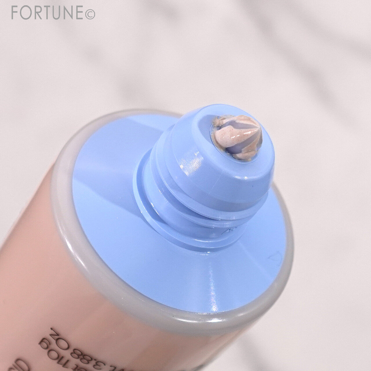 INNISFREE （イニスフリー）　ヴォルカニック ポア クリームクレイマスク