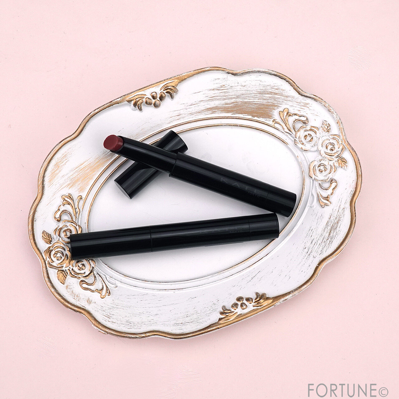 KATE（ケイト）　『ケイト　リップモンスター　ツヤバース』