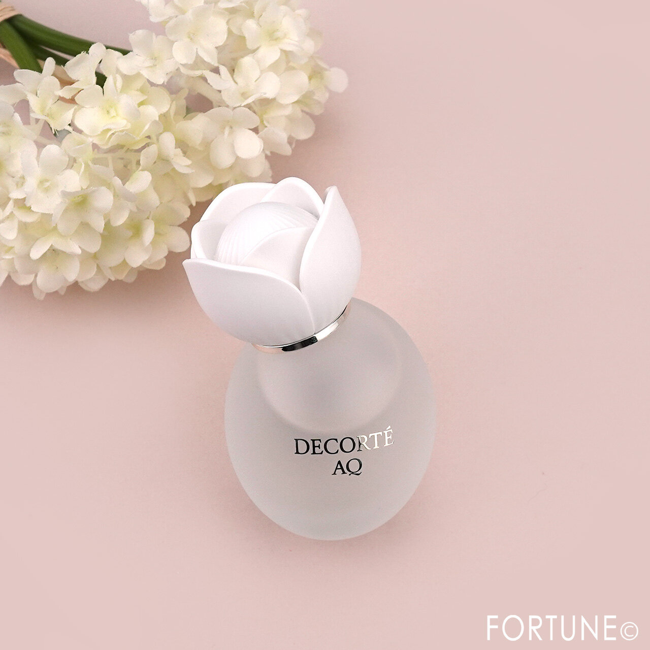 DECORTÉ（コスメデコルテ）　『コスメデコルテ　AQ　パフュームド ヘアミスト』