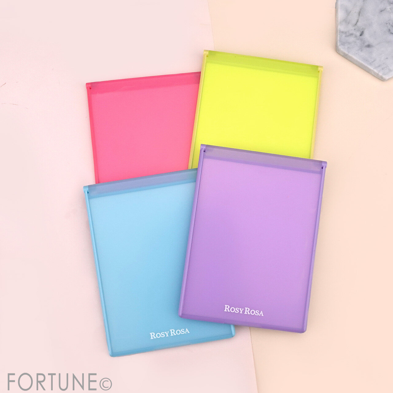 ROSY ROSA（ロージーローザ）　2025年夏新作コスメ　　リアルックミラー