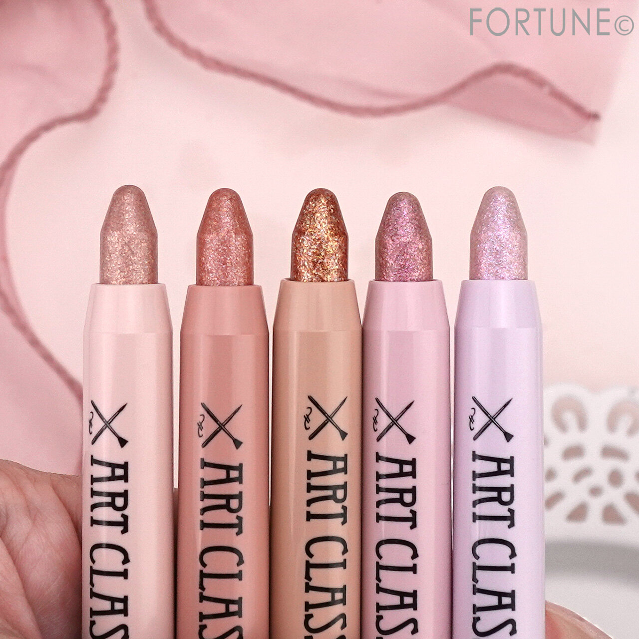 too cool for school（トゥークールフォースクール）　『アートクラスアイグリッツ』