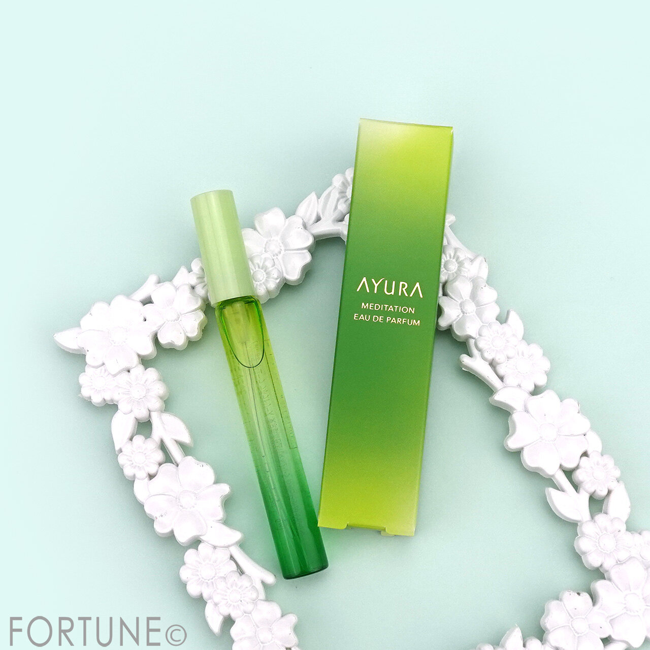 AYURA（アユーラ）　『アユーラ　メディテーションオードパルファム』
