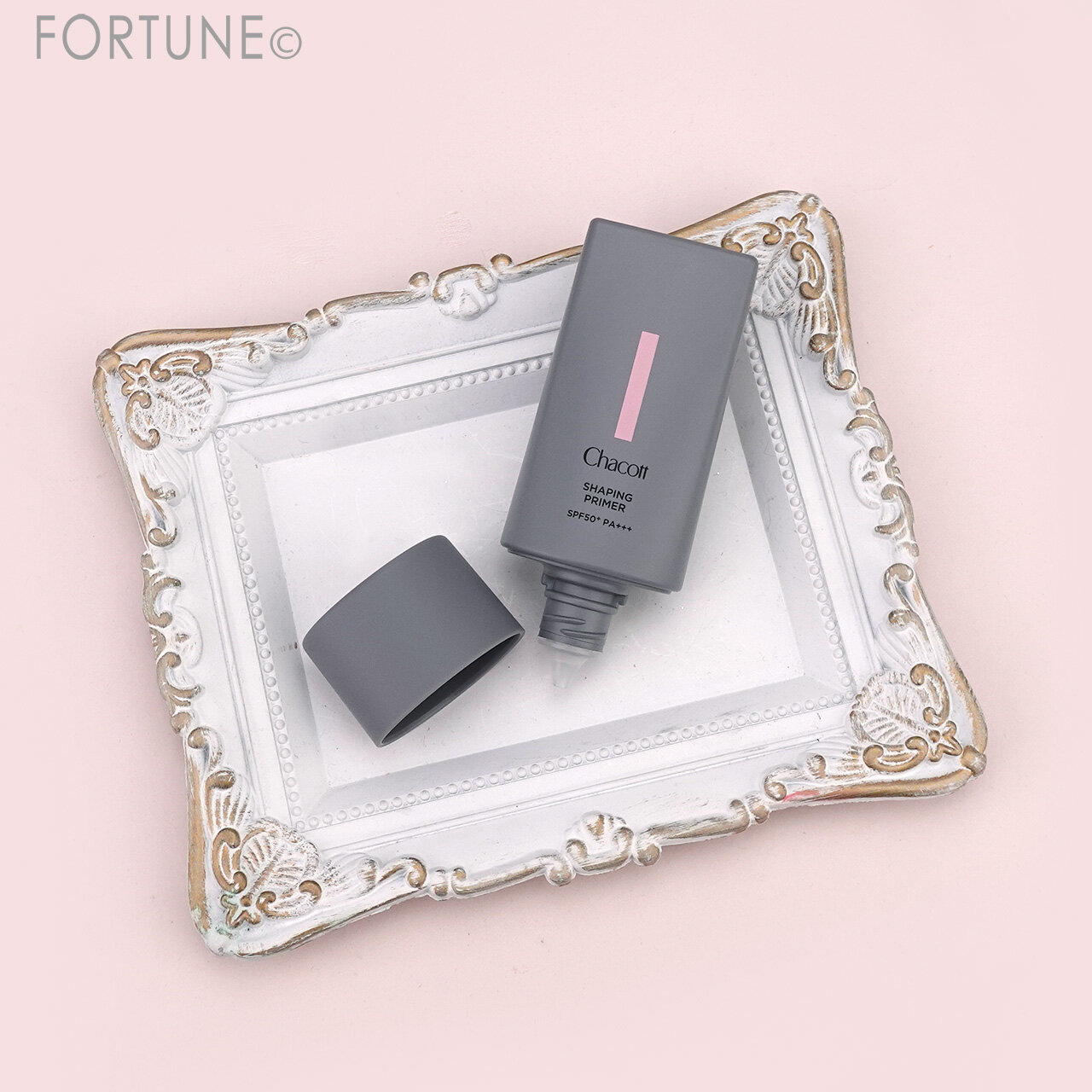 チャコット・コスメティクス　『チャコット　シェイピングプライマー』