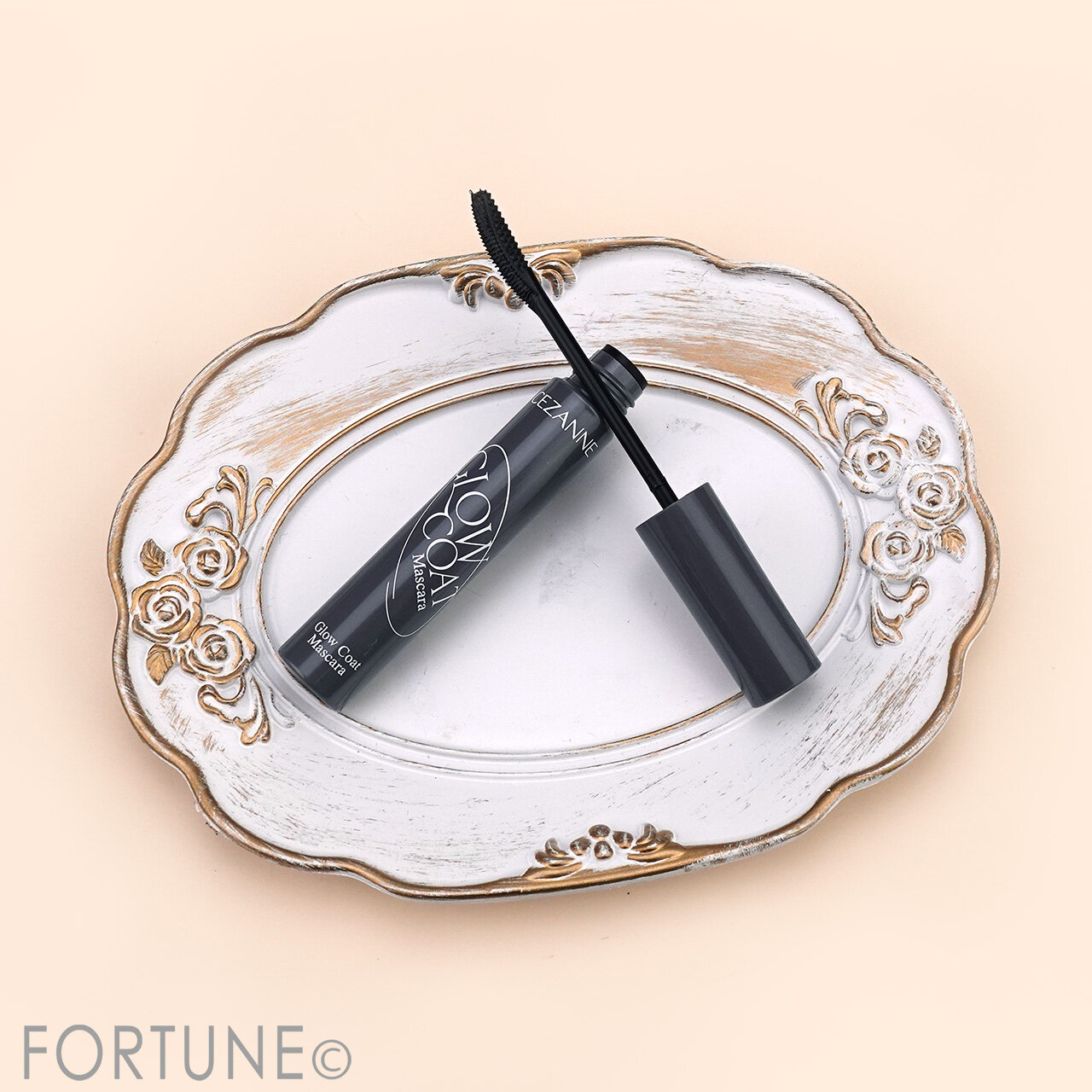 CEZANNE（セザンヌ）　『セザンヌ　グロウコートマスカラ』　