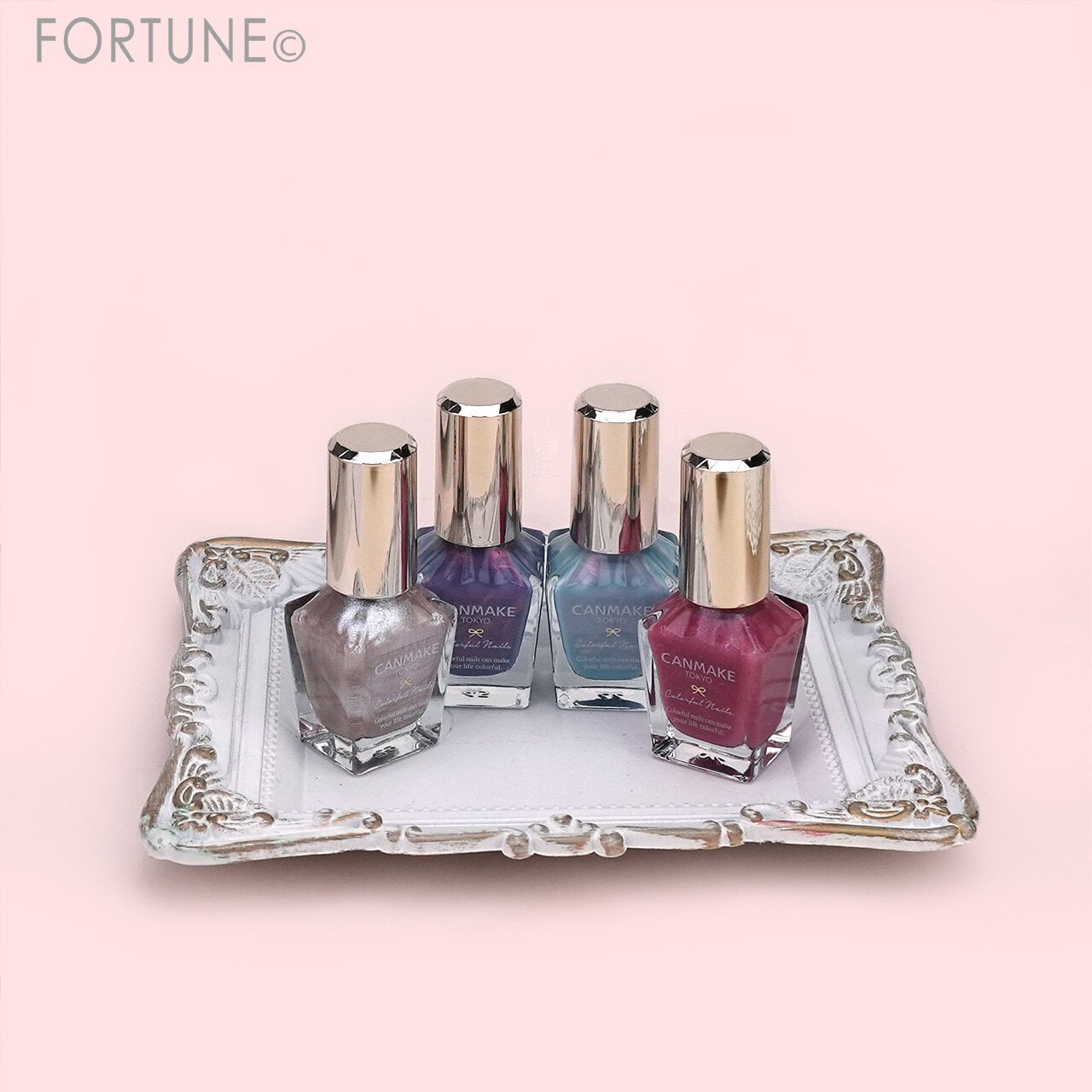 CANMAKE（キャンメイク）　『キャンメイク　カラフルネイルズ』