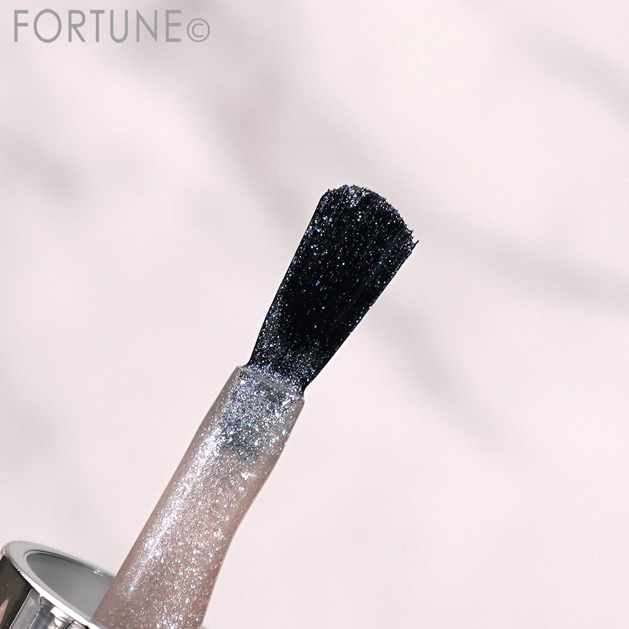 CANMAKE（キャンメイク）　『キャンメイク　カラフルネイルズ』