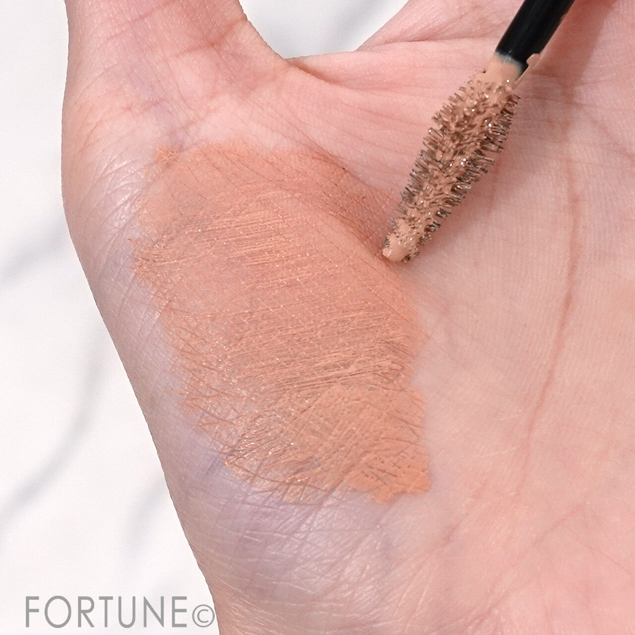 ADDICTION（アディクション）　『アディクション　アイブロウマスカラ カラーニュアンス』