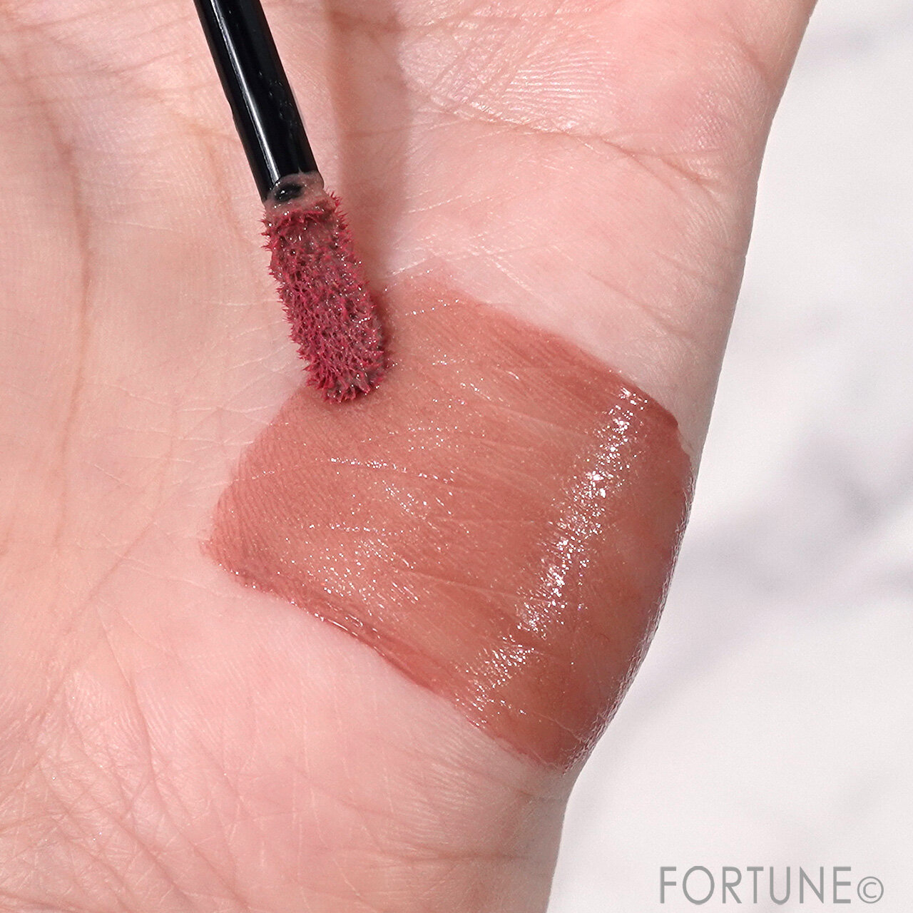 ADDICTION（アディクション）　　『アディクション　リップ セラム ティント』