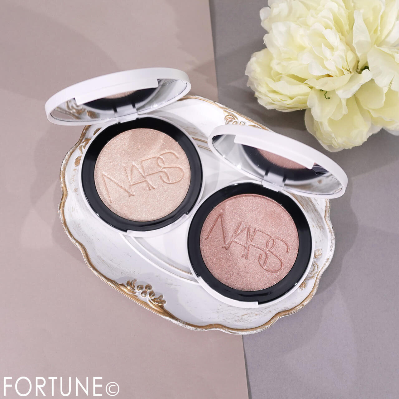 NARS（ナーズ）｜ライトリフレクティング ルミナイジングパウダー