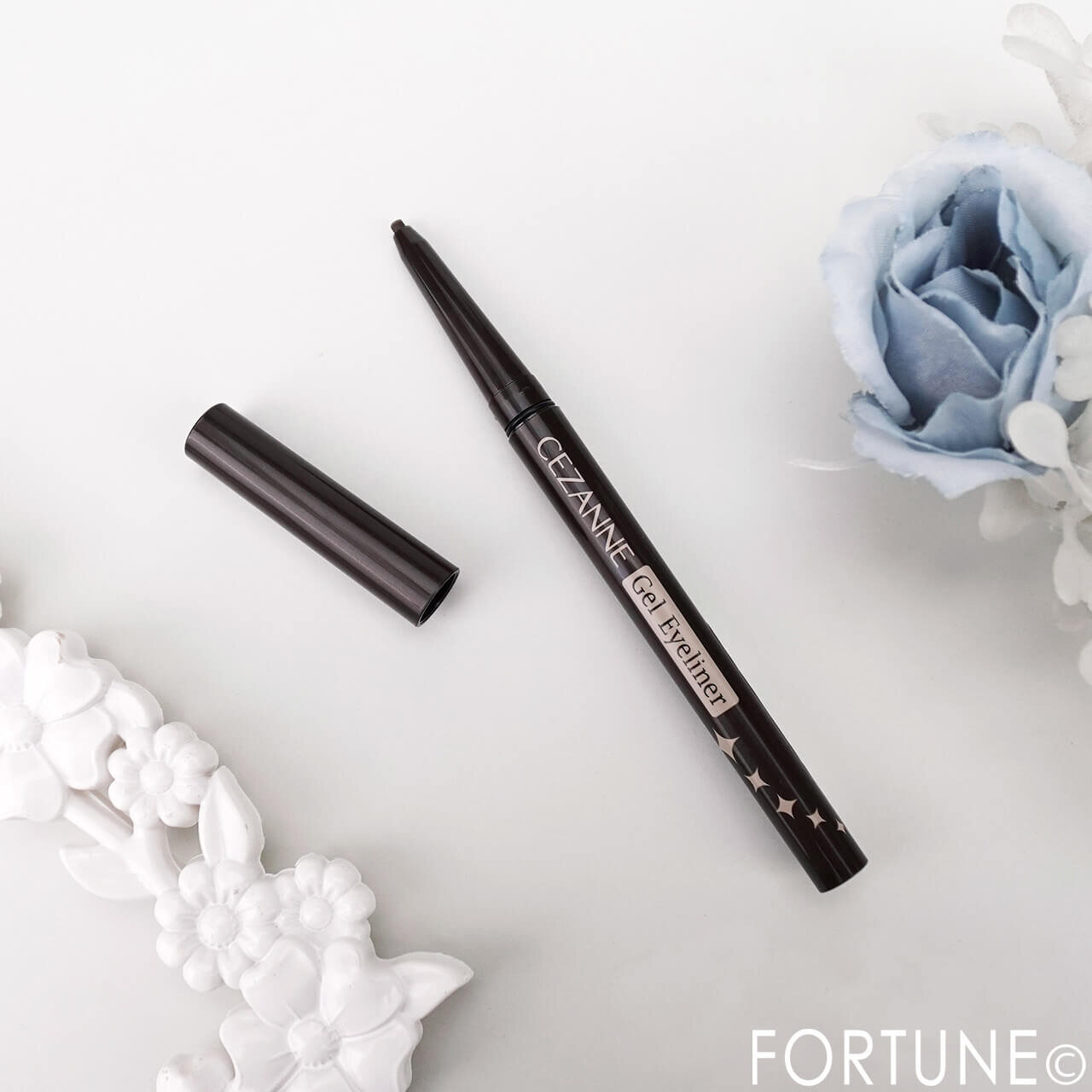 CEZANNE（セザンヌ）　ジェルアイライナー