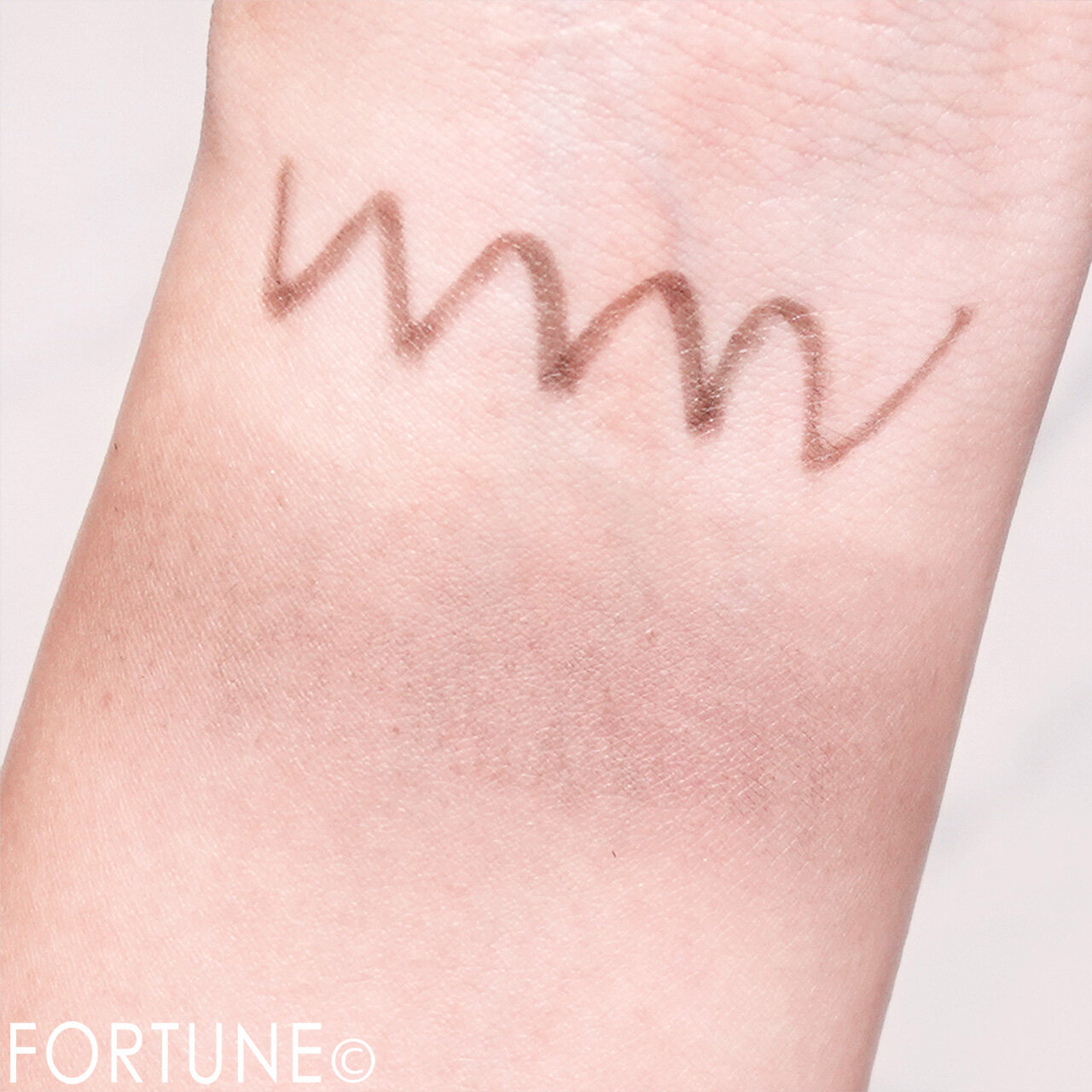 CEZANNE（セザンヌ）　ジェルアイライナー　00 ブラウンブラック