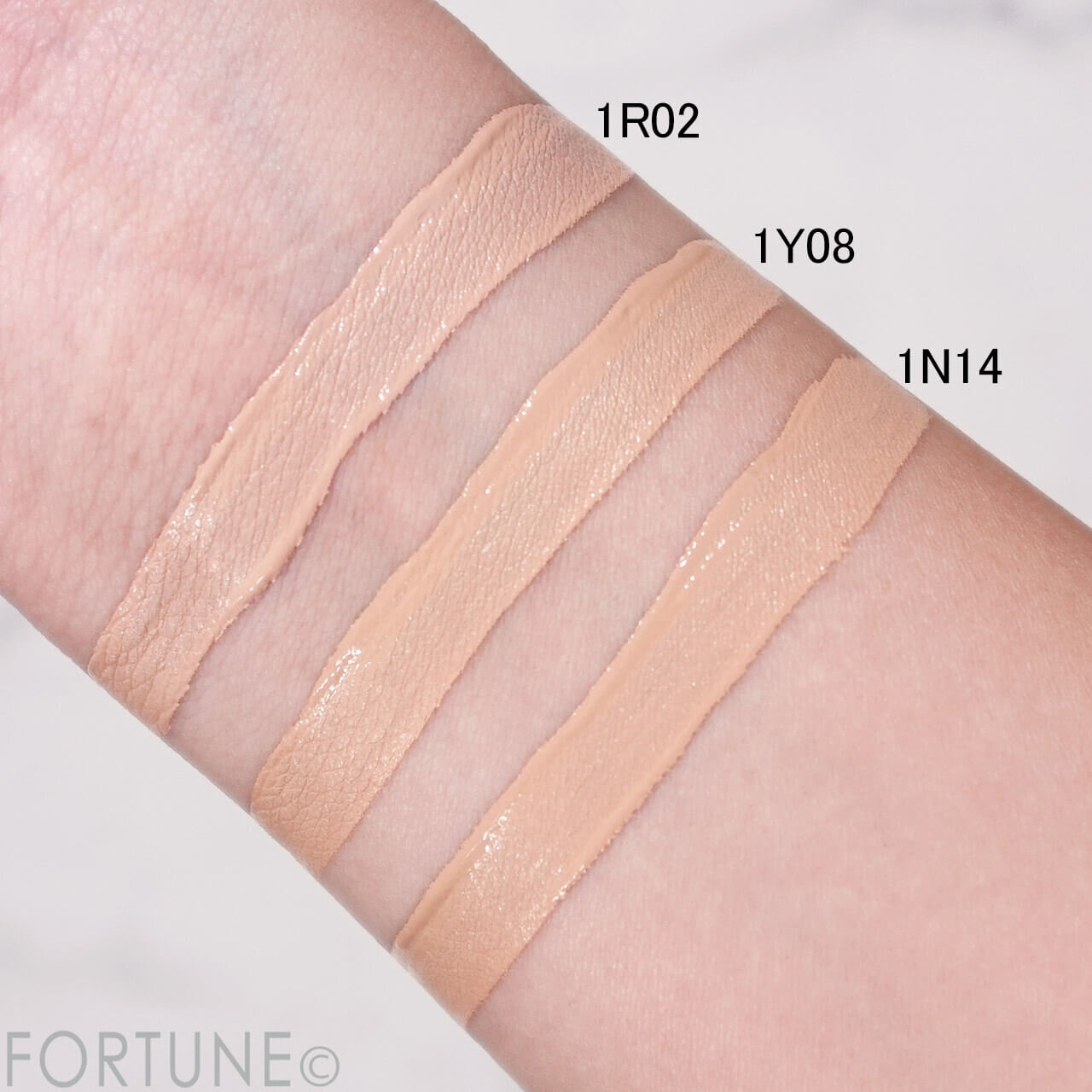 メイクアップフォーエバー　HDスキン フルカバー コンシーラー　1R02 1Y08 1N14