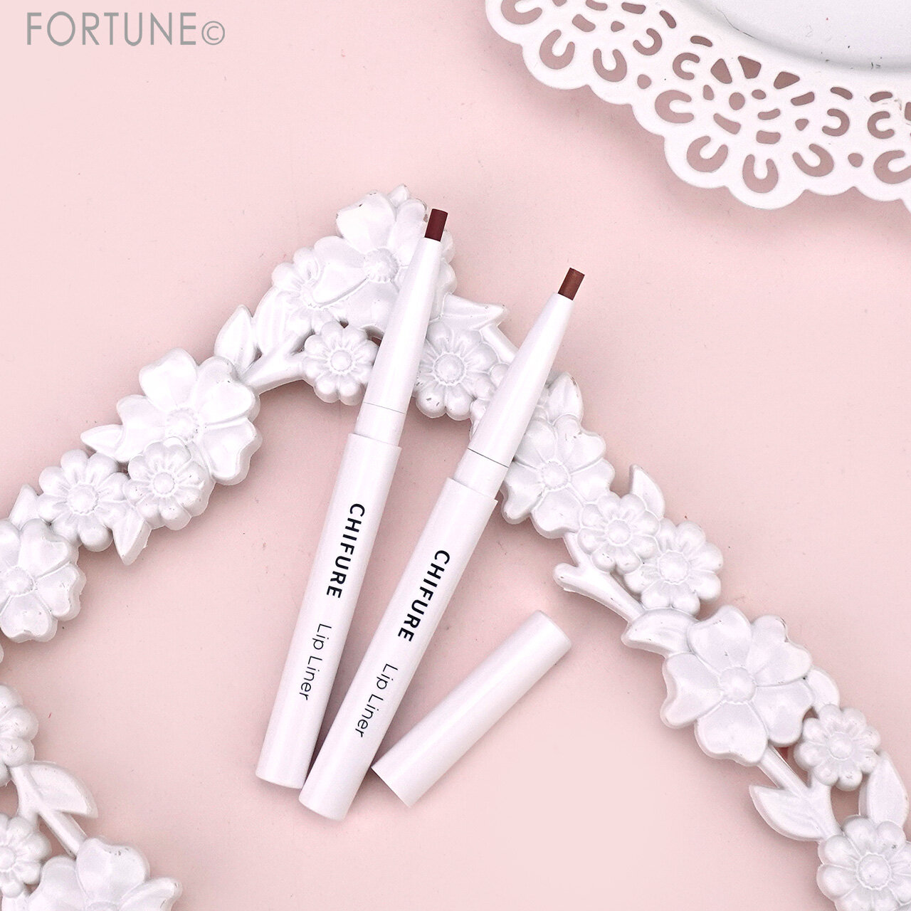 ちふれ　『ちふれ リップ ライナー』　