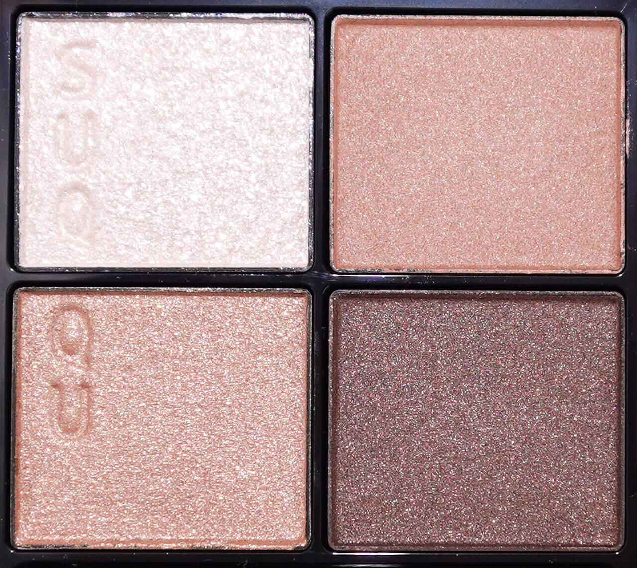 SUQQU（スック）シグニチャー カラー アイズ　15 凛覗 - RINNOZOKI