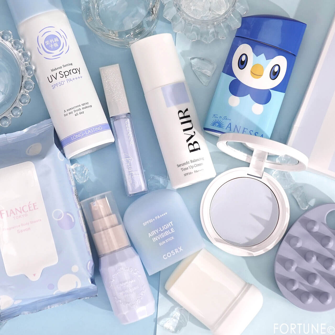 2025年最新　水色コスメ　パケ買い　プチプラコスメ