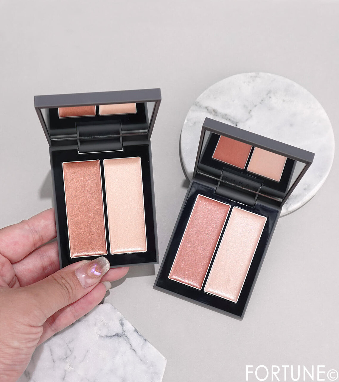 THREE（スリー）　シマリング グロー デュオ R　リニューアル