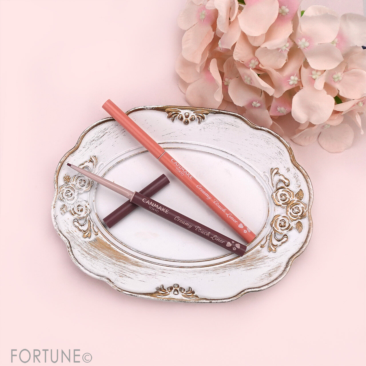 CANMAKE（キャンメイク）　『キャンメイク　クリーミータッチライナー』