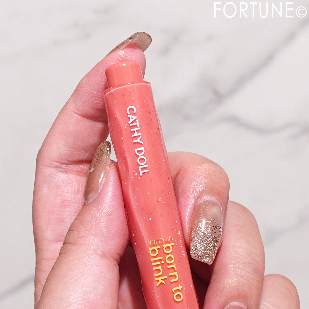 Cathy Doll（キャシードール）　ボーントゥブリンク リップクリック