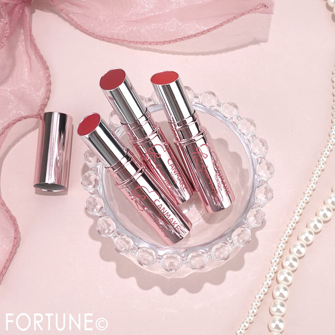 CANMAKE（キャンメイク）　ラスターヴェールルージュ