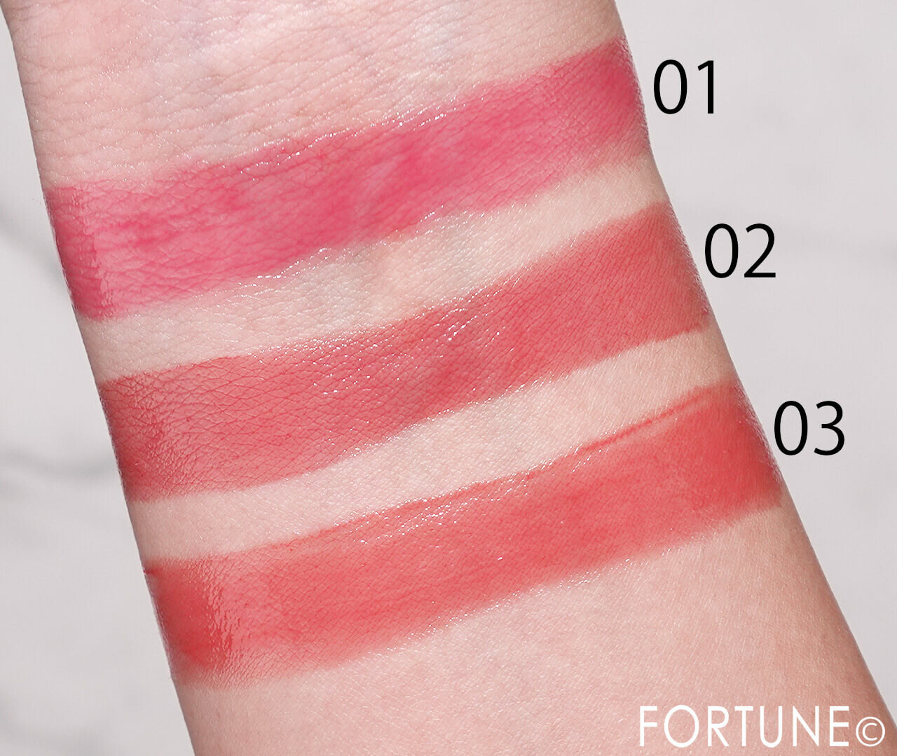 CANMAKE（キャンメイク）　ラスターヴェールルージュ　01 02 03