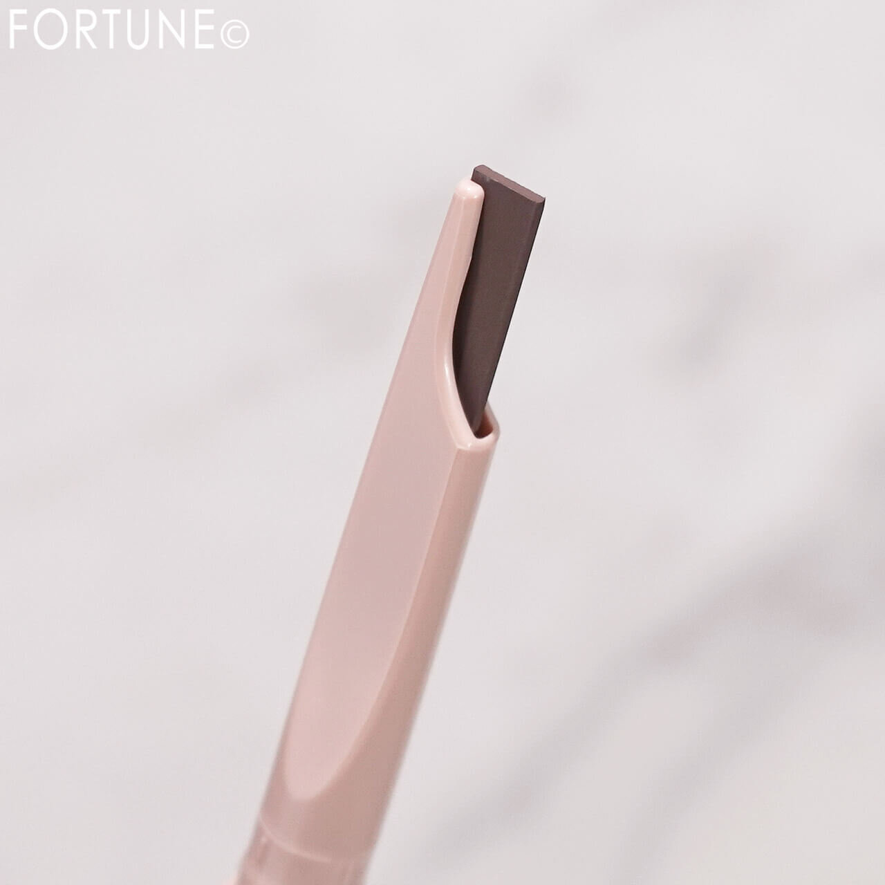 CANMAKE（キャンメイク）　スタイリングエッジアイブロウ