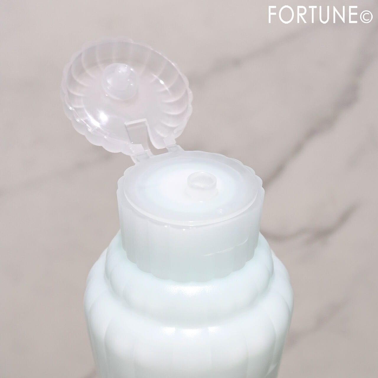 AYURA（アユーラ）　　『メディテーションボディミルクα』