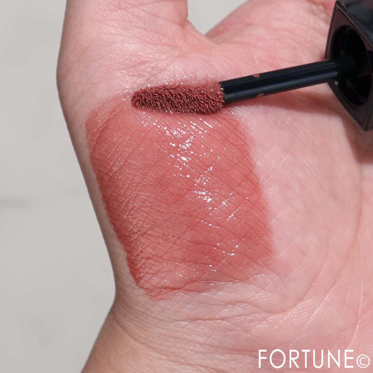 KATE（ケイト）　『ケイト　リップモンスター　クリスタルポッド』