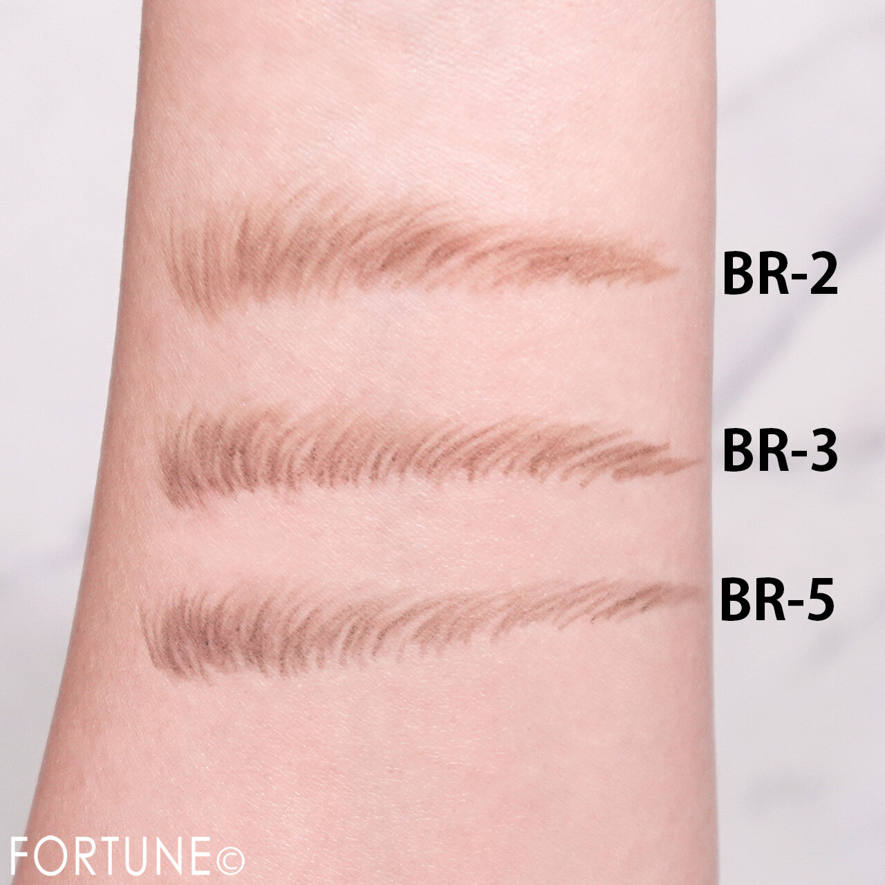 KATE（ケイト）　　『ケイト　アイブロウペンシルスーパースリム０.８』 BR-2　BR-3　BR-5