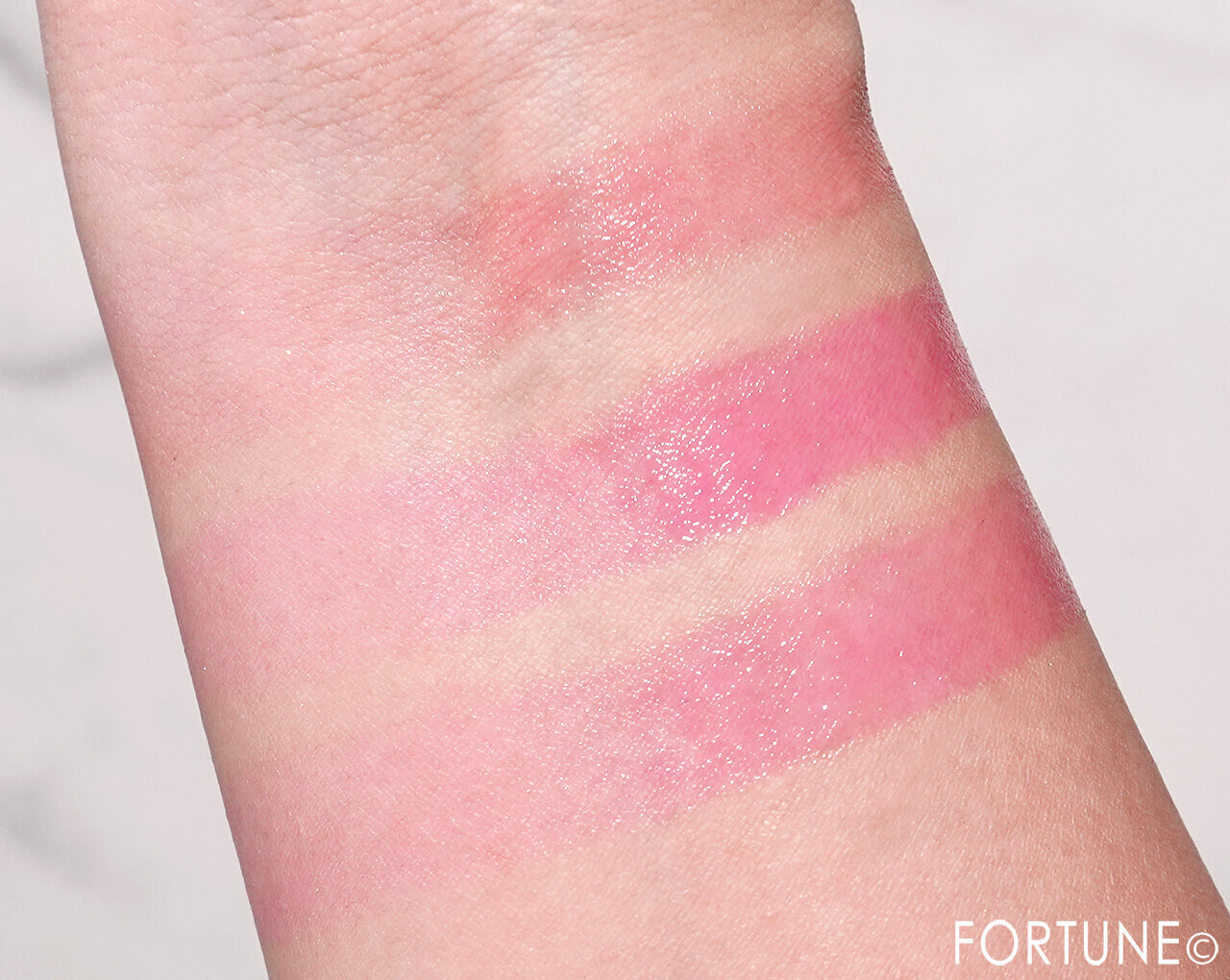  THREE（スリー）　　『THREE グリタリングジェリーリップ』　X01 X02 X03